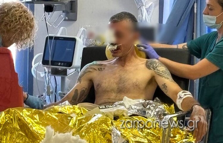 O Γιάννης Ζεντέλης μετά τον τραυματισμό του (φωτ.: zarpanews.gr)