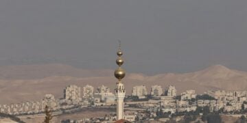 Άποψη του ισραηλινού οικισμού Μααλέ Αντουμίμ (Ma'ale Adumim) στη Δυτική Όχθη, ανάμεσα στην Ιερουσαλήμ και τη Νεκρά Θάλασσα (φωτ.: 
EPA/ATEF SAFADI)