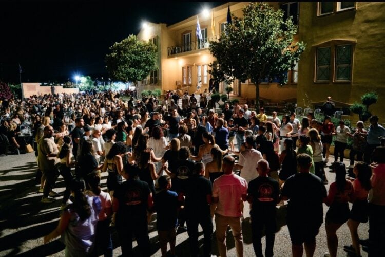 (Φωτ.: facebook.com/Σύλλογος Ποντίων Φυλής Τραπεζούντα)