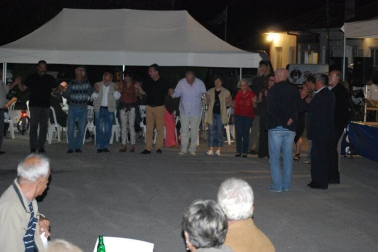 (Φωτ.: facebook / Εξωραϊστικός Πολιτιστικός Σύλλογος Ν. Καυκάσου Φλώρινας «Ποντιακή Ιδέα»)