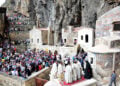 Θεία Λειτουργία στην ιστορική Παναγία Σουμελά του Πόντου (φωτ.: Φως Φαναρίου)