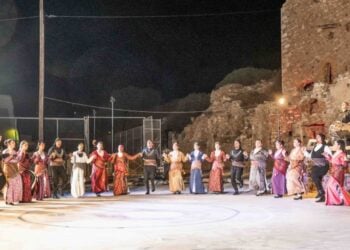 (Φωτ. αρχείου: facebook.com/Σύλλογος Ποντίων Λαυρίου "O Μιθριδάτης")