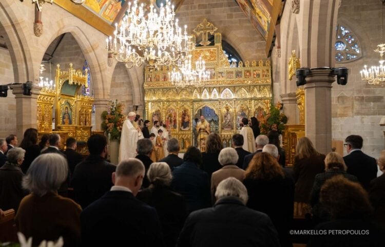Πλήθος ομογενών παρακολούθησε τη θεία λειτουργία (φωτ.: Αρχιεπισκοπή Αυστραλίας/Μάρκελλος Πετρόπουλος)