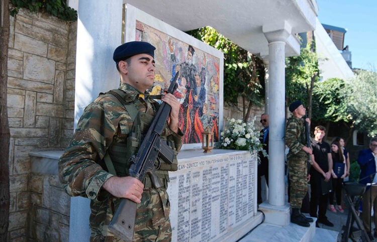 Το μνημείο για τα θύματα της σφαγής στον Χορτιάτη (φωτ.: Δήμος Πυλαίας-Χορτιάτη)