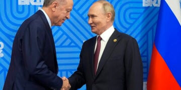 (Φωτ. αρχείου: EPA / Alexander Zemlianichenko)