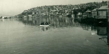 Καΐκι στη συνοικία Καρατάς της Σμύρνης (φωτ.: levantineheritage.com)