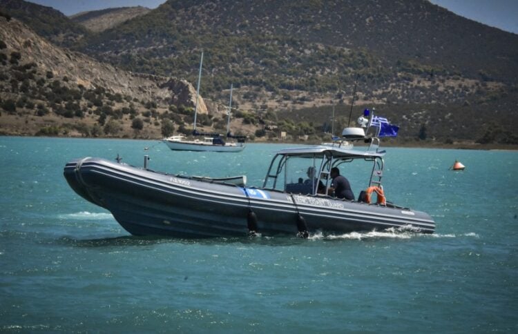 Σκάφος του Λιμενικού Σώματος (φωτ. αρχείου: EUROKINISSI/Βασίλης Παπαδόπουλος)