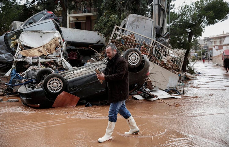 Εικόνα από τις καταστροφικές πλημμύρες του 2017 (φωτ.: EUROKINISSI / Στέλιος Μισίνας)