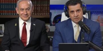 Από αριστερά ο Ισραηλινός πρωθυπουργός Μπενιαμίν Νετανιάχου και ο Αμερικανός παρουσιαστής Πάτρικ Μπετ Ντέιβιντ (φωτ.: Χ/Patrick Bet-David)