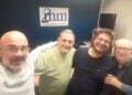 Πρώτος από αριστερά ο πρόεδρος της «Παναγίας Σουμελά» Σίδνεϊ Πέτρος Παπουλίδης και ο Νίκος Πιλτικίδης (τρίτος από αριστερά) με τους συντελεστές της ραδιοφωνικής εκπομπής (φωτ.: facebook/Peter Pontios)