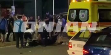 Ασθενοφόρο του ΕΚΑΒ έσπευσε στο σημείο του δυστυχήματος (φωτ.: glomex)