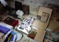 Μέρος όσων βρίσκονταν στον κάδο απορριμμάτων στην Καισαριανή (φωτ.: ΕΛΑΣ)