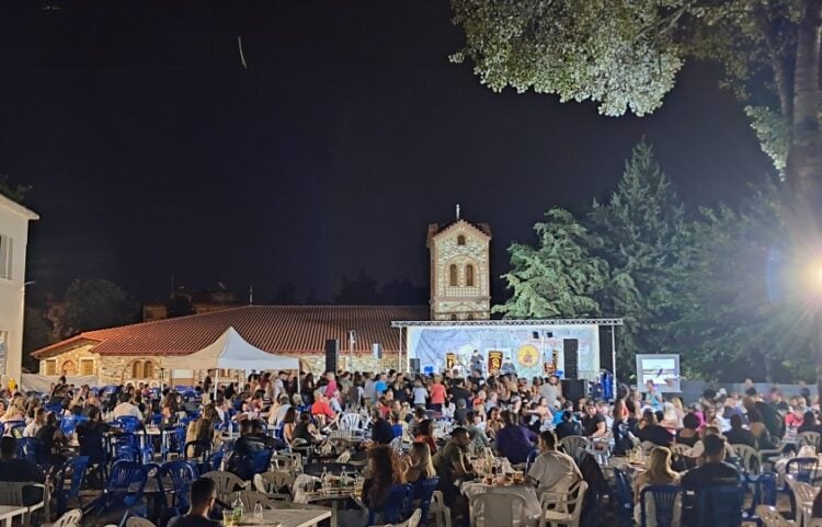Στιγμιότυπο από τα «Σταυρίτικα 2024» (φωτ.: facebook/Ένωση Ποντίων Μενεμένης «Ο Eύξεινος Πόντος»)