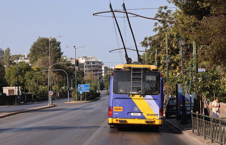 Τρόλεϊ στην Αθήνα (φωτ.: EUROKINISSI / Γιάννης Παναγόπουλος)