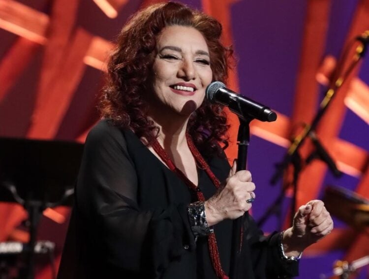 Η Ελένη Βιτάλη με την ιδιαίτερη φωνή (φωτ.: instagram.com/elenivitalix)