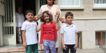 Η Αγνή Νικολαΐδου είναι η διευθύντρια της Αστικής Σχολής Πριγκήπου (φωτ.: facebook.com/SyllogosPrigipianon)