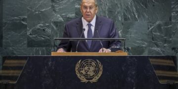 Ο Ρώσος υπουργός Εξωτερικών Σεργκέι Λαβρόφ μιλά στη Γενική Συνέλευση των Ηνωμένων Εθνών (φωτ.: EPA/Sarah Yenesel)