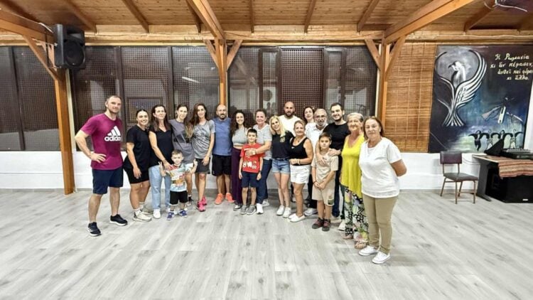 (Φωτ.: facebook.com/ Σύλλογος Ποντίων Καματερού «Δημήτρης Ψαθάς»)