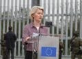 Η πρόεδρος της Κομισιόν Ούρσουλα φον ντερ Λάιεν στη διάρκεια ομιλίας στην Πολωνία (φωτ.: EPA/Artur Reszko)