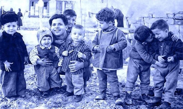 Τμήμας της αφίσας της εκδήλωσης (πηγή: facebook.com/ Hellenic-Eurasiatic Alliance,Ελληνο-Ευρασιατικός Σύνδεσμος)