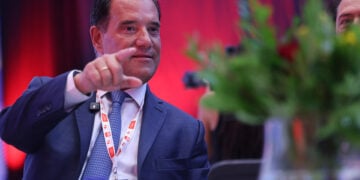 O Άδωνις Γεωργιάδης κατά τη διάρκεια του 5ου Economist Thessaloniki Metropolitan Summit (φωτ.: EUROKINISSI / Ραφαήλ Γεωργιάδης)