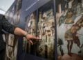 Ορισμένες από τις φωτογραφίες που παρουσιάζονται στην έκθεση (φωτ.: Γραφείο Τύπου Προεδρίας της Δημοκρατίας/Θοδωρής Μανωλόπουλος)