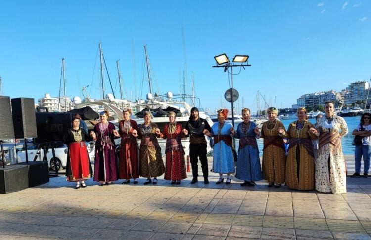 (Φωτ.: facebook/Ένωση Ποντίων Πειραιώς Κερατσινίου-Δραπετσώνας)