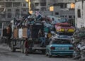 Παλαιστίνιοι εγκαταλείπουν την πόλη της Γάζας καθώς συνεχίζονται οι ισραηλινές επιχειρήσεις (φωτ.: EPA / Mohammed Saber)