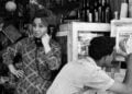Η Μαρίκα Κρεβατά σε σκηνή από την ταινία «Εταιρεία θαυμάτων» (πηγή: filmy.gr)