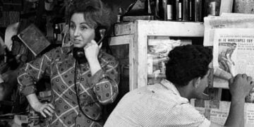 Η Μαρίκα Κρεβατά σε σκηνή από την ταινία «Εταιρεία θαυμάτων» (πηγή: filmy.gr)