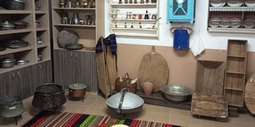 Μερικά από τα αντικείμενα που συγκέντρωσε ο Σύλλογος Ποντίων Γιαννιτσών (φωτ.: Facebook / Σούζη Ζαρογουλίδου)