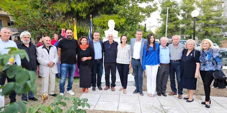 Στην Πλατεία «Νίκος Καπετανίδης» στο Μαρούσι (φωτ.: Δήμος Αμαρουσίου)