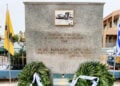 Το Μνημείο Μικρασιατών στη Νέα Μανωλάδα Ηλείας (φωτ.: Facebook / Άγιος Γεώργιος Νέας Μανωλάδος)