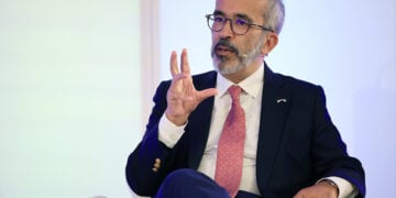 Ο Πορτογάλος ΥΠΕΞ Πάουλο Ρανζέλ (φωτ. αρχείου: EPA / Estela Silva)