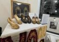 Περίτεχνα κεντημένα παπούτσια και ρούχα από το Καστελόριζο στη μακρινή Αυστραλία (φωτ.: TheGreekHerald/Μαίρη Συνανίδη)