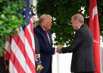 Ο Τραμπ υποδέχεται τον Ερντογάν στον Λευκό Οίκο, 26 Σεπτεμβρίου 2025 (φωτ.: EPA / Yuri Gripas / POOL)