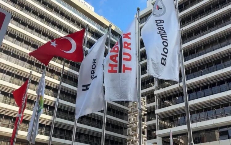 Το κτήριο όπου στεγάζονται οι τηλεοπτικοί σταθμοί Haberturk, Show TV και Bloomberg HT, που ανήκουν στην εταιρεία συμμετοχών Can Holding (φωτ.: Anadolu Ajansi)