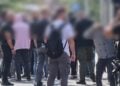 Οι συλληφθέντες για απάτες μέσω επιστροφών ΦΠΑ από εμπορικές συναλλαγές οδηγούνται στον εισαγγελέα, Τετάρτη 1 Οκτωβρίου 2025. (Φωτ.: Eurokinissi/Γιάννης Παναγόπουλος)