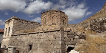 Η μικρή εκκλησία του Αγίου Γεωργίου στο χωριό Γκιουζελόζ της περιοχής Γεσιλχισάρ, κοντά στην Καισάρεια (πηγή: Anadolu)