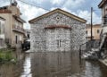 Στο έλεος της βροχής βρέθηκε και το γραφικό Αιτωλικό (φωτ.: EUROKINISSI)