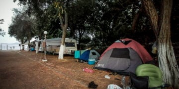 Το κάμπινγκ στη Φοινικούντα, στην περιοχή της Λούτσας, όπου έγινε η διπλή δολοφονία (φωτ.: αρχείο EUROKINISSI / Μιχάλης Παπανικολάου)