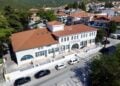 Το δημαρχείο Ωραιοκάστρου (φωτ.: Δήμος Ωραιοκάστρου)