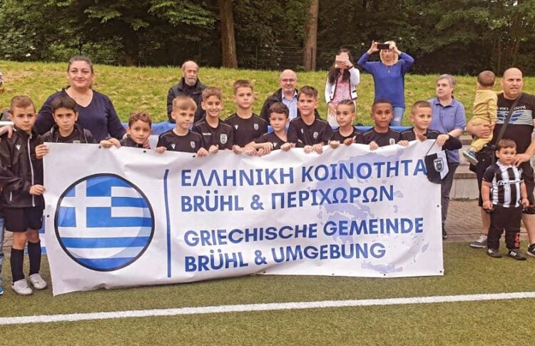 (Φωτ.: facebook/Ελληνική κοινότητα Brűhl και περιχώρων)