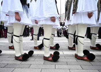 Εύζωνες στην παρέλαση της Νέας Υόρκης (φωτ.: facebook/Archbishop Elpidophoros of America)