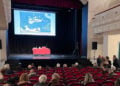 Πριν από την έναρξη της εσπερίδας στο Μαλλιαροπούλειο Θέατρο (φωτ.: Facebook / Δημοτική Ραδιοφωνία Τρίπολης 91,5)