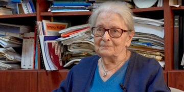 Στιγμιότυπο από τη συνέντευξη που παραχώρησε για το Σισμανόγλειο Ίδρυμα (2021)