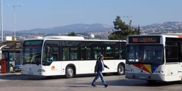 Χωρίς λεωφορεία θα μείνει αύριο η Θεσσαλονίκη στην αρχή και τη λήξη της βάρδιας (φωτ.: ΜΟΤΙΟΝΤΕΑΜ/Βασίλης Βερβερίδης)