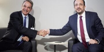 Από αριστερά, ο Κυριάκος Μητσοτάκης και ο Νίκος Χριστοδουλίδης στη Νέα Υόρκη (φωτ.: Γραφείο Τύπου Πρωθυπουργού/Δημήτρης Παπαμήτσος)