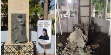 Δεξιά το βανδαλισμένο μνημείο στην Πλατεία Μικρασιατών στην Ελευσίνα (φωτ.: Facebook / Σύλλογος Μικρασιατών Ελευσίνας - Μουσείο Ιστορίας και Λαογραφίας)