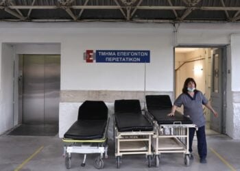 Το τμήμα επειγόντων περιστατικών του νοσοκομείου «Ευαγγελισμός» (φωτ. αρχείου: EUROKINISSI/Γιάννης Λιάκος/POOL)